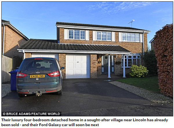 完美房車算什么？英國夫婦賣掉一切帶娃去環(huán)游世界