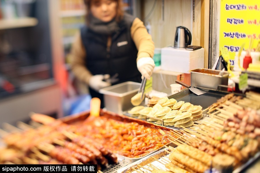 2018平昌冬奧會：探尋首爾明洞區街頭小吃 體驗舌尖上的韓國（組圖）