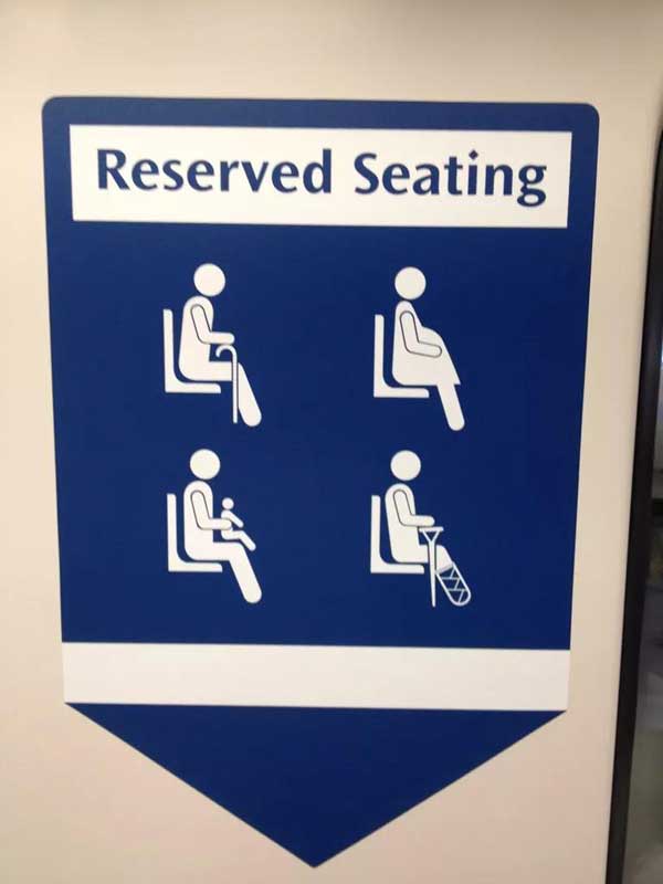 “愛心專座”:英語到底怎么表達?