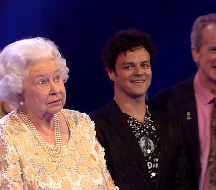 查爾斯王儲(chǔ)接任英聯(lián)邦元首 92歲的女王要退位了嗎？