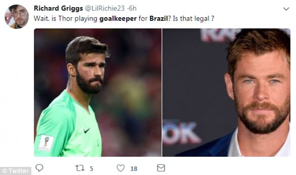 巴西國足高顏值門將火了，網友：確定不是錘哥失散多年的弟弟？