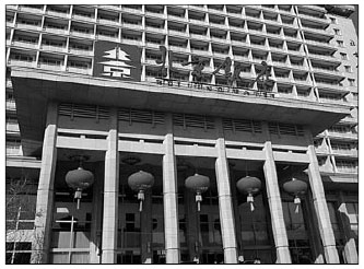 Food fight over traditional Qing Dynasty cuisine