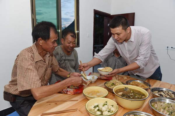 Left-behind seniors long for family reunion