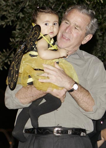 ,,trick or treat,,bush,,halloween,,