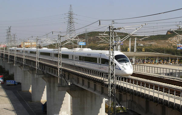 China tests world's 1st alpine high-speed rail line