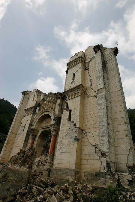 Shangshuyuan Church reborn from the ashes