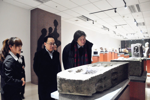 Experts across the Straits appreciate Buddha statues