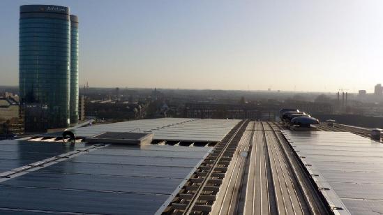 世邦魏理仕青睞漢能薄膜發電產品