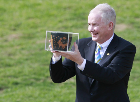 Vancouver 2010 Games torch lit in Olympia