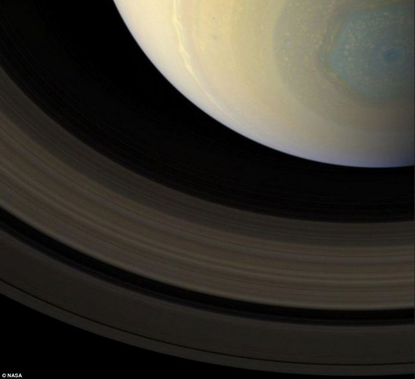 2013年最美的23張太空圖片精選