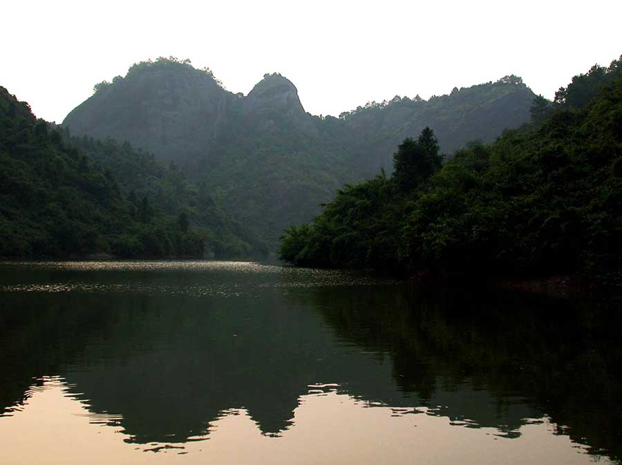 Top place for travelling: Hanxian Rock scenic area