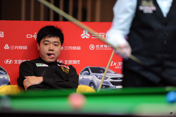 斯諾克中國賽：丁俊暉首次亮相 贏得鬧心