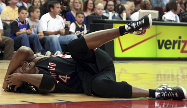 NBA：波什被擊傷 猛龍101:113不敵騎士