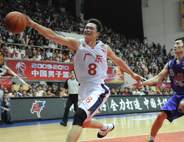 CBA季后賽：上海爆大冷 客場逆轉廣東扳平比分