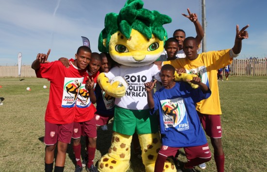 南非舉行世界杯倒計(jì)時(shí)50天慶祝活動(dòng)