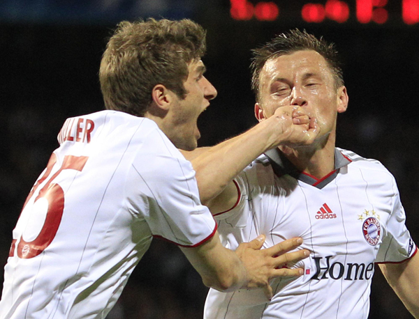 歐冠：拜仁3:0完勝里昂進(jìn)決賽 奧利奇上演帽子戲法