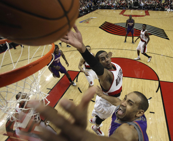 NBA：馬刺刺痛小牛 太陽灼傷開拓者 雙雙4:2晉級