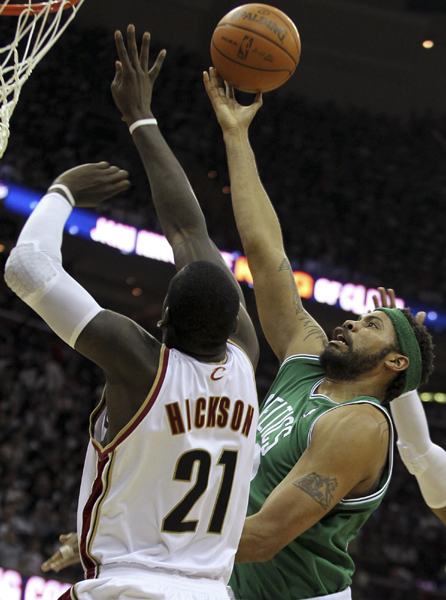 NBA：綠衫軍大勝奪主場(chǎng)優(yōu)勢(shì) 騎士1:1被扳平