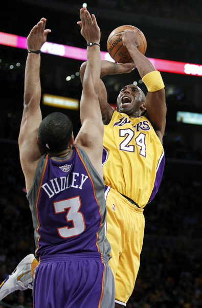 NBA：科比40分力壓納什兩雙 西部決賽湖人1:0太陽