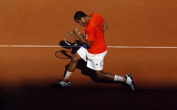 法網：大威輕松晉級 阿扎倫卡、桑切斯連遭爆冷