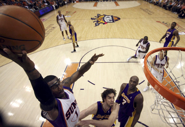 NBA：替補(bǔ)發(fā)威貢獻(xiàn)54分 太陽(yáng)勝湖人扳成2:2