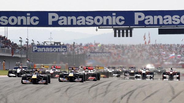 F1土耳其站紅牛內(nèi)斗自殘 漢密爾頓首勝