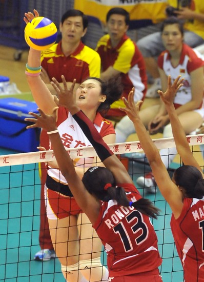 女排精英賽：中國女排1:3不敵多米尼加