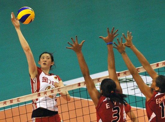 女排精英賽：中國女排1:3不敵多米尼加