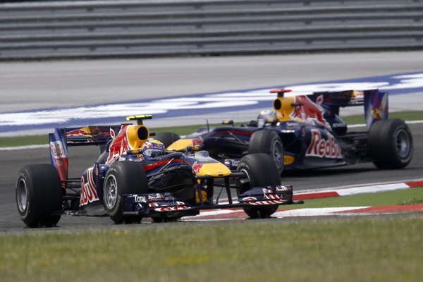 F1土耳其站紅牛內斗自殘 漢密爾頓首勝邁凱輪