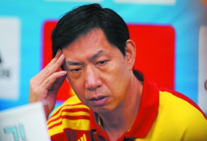 排管中心否認王寶泉請辭 網友留言力挺女排主帥