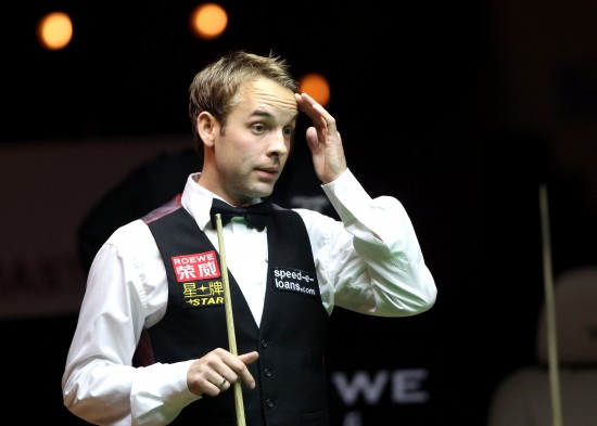 斯諾克上海大師賽：卡特終結“黑馬”伯內特奪冠