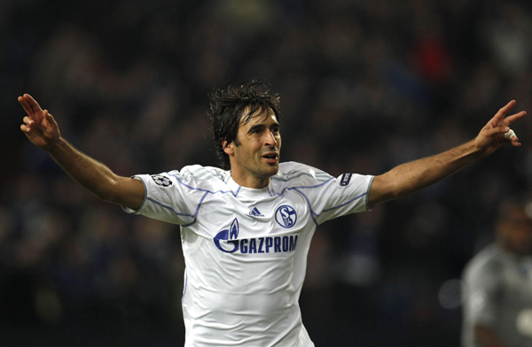 歐冠：國米連失三球險勝熱刺 巴薩曼聯(lián)獲小勝