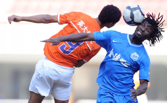 中超：天津完勝闖入亞冠 保級(jí)大戰(zhàn)末輪打響