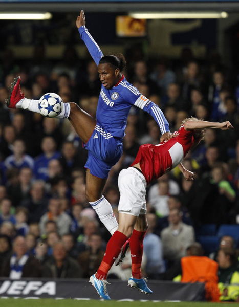 歐冠：米蘭壓哨失球平皇馬 切爾西全勝提前出線(xiàn)