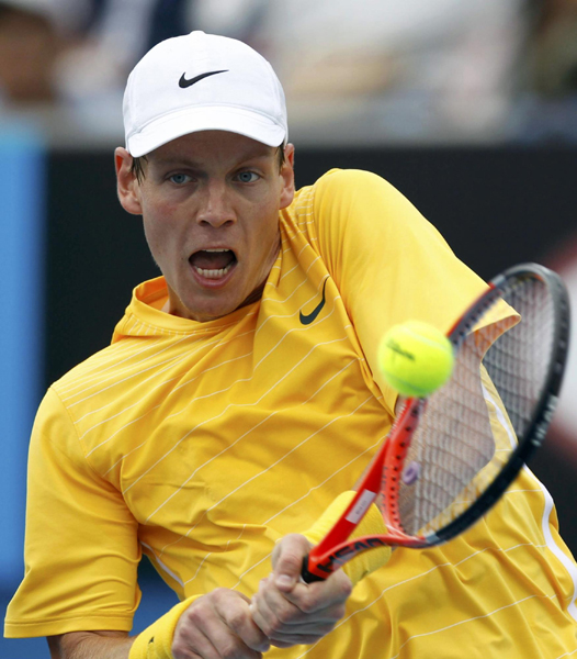 澳網：李娜辛苦晉級 海寧鏖戰翻盤