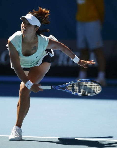 澳網(wǎng)：李娜逆轉(zhuǎn)沃茲尼亞奇 首入大滿貫決賽