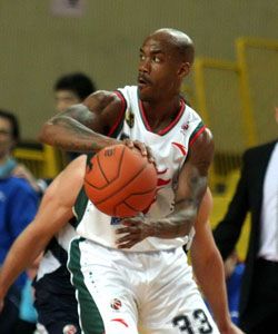 馬布里發力難救主 佛山負東莞遭對手雙殺