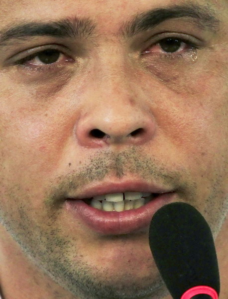 情人節羅納爾多正式宣布退役 結束18年職業生涯