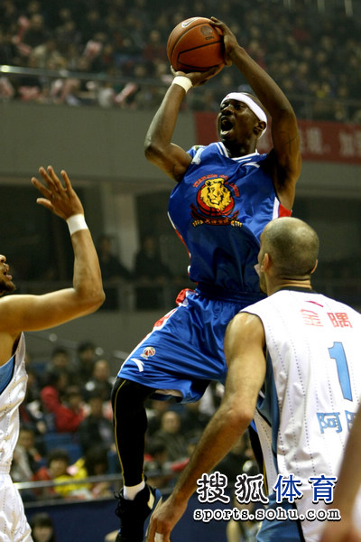 天津解雇拉米扎納 昔日男籃恩人疑似打假球