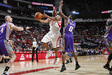 納什鉆石缺席火箭險勝太陽 馬丁23分