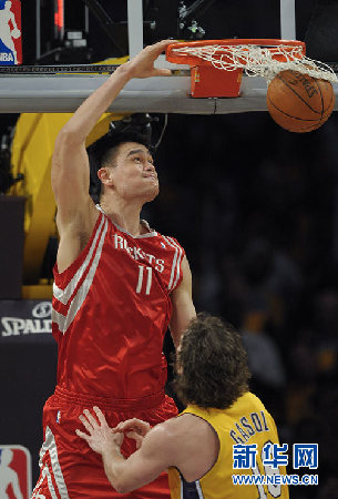 “難說再見！”：姚明NBA生涯全回顧