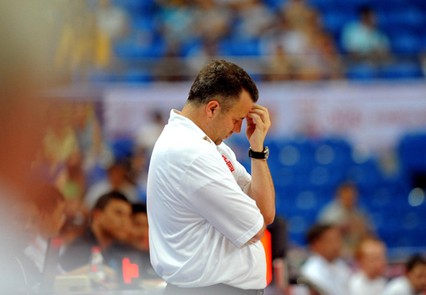 斯杯：易建聯(lián)亮相得6分 男籃不敵俄羅斯兩連敗