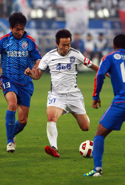 足協(xié)杯：天津淘汰申花闖入決賽 將與魯能爭(zhēng)奪冠軍