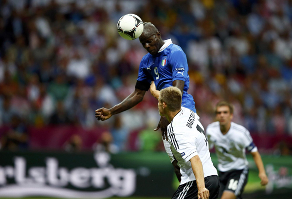 歐洲杯：巴洛特利梅開二度 意大利2:1淘汰德國殺進決賽