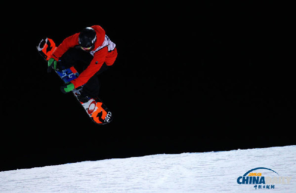 沸雪北京世界單板滑雪賽在國家體育場開戰
