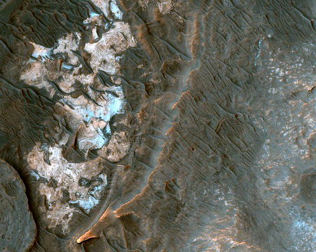 NASA's photos unveil Mars surface