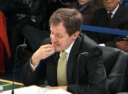 Blair aide defends dossier in runup to Iraq war