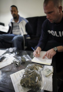 LA votes to close most marijuana clinics