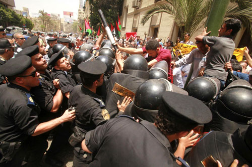 Israel processes Gaza activists, UN urges inquiry