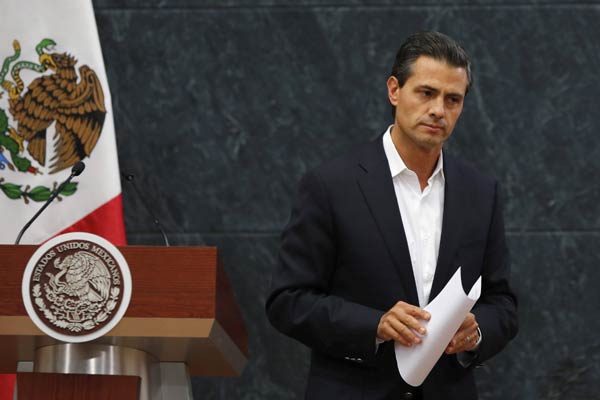 Fathers of missing Mexican students blast president